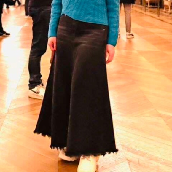 Vintage Wash Black High Waisted Frayed Hem Denim Jean Maxi Skirt - Picture 3 of 6